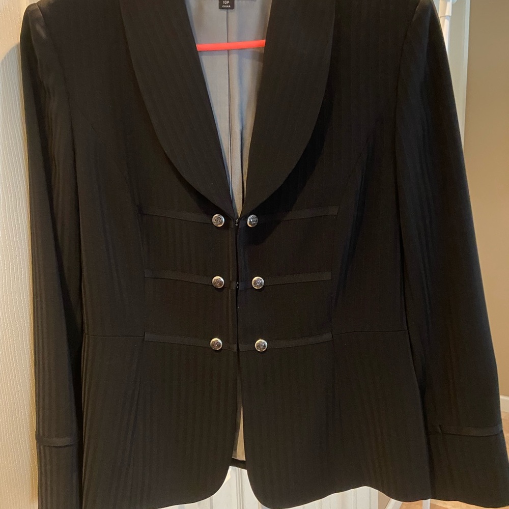 Tahari Pant Suit